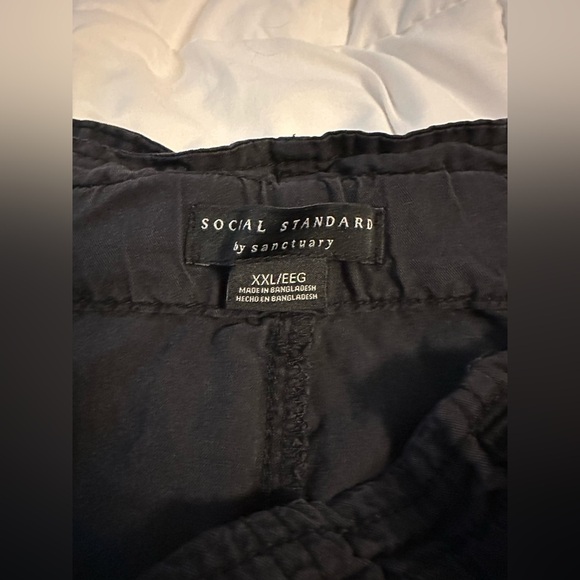 Sanctuary Black Cargo Pants with Elastic Waistband XXL #1788 - Picture 3 of 4